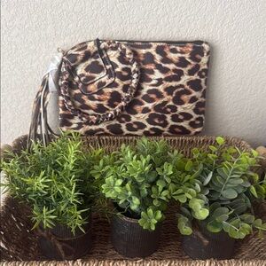 Leopard Print Wristlet